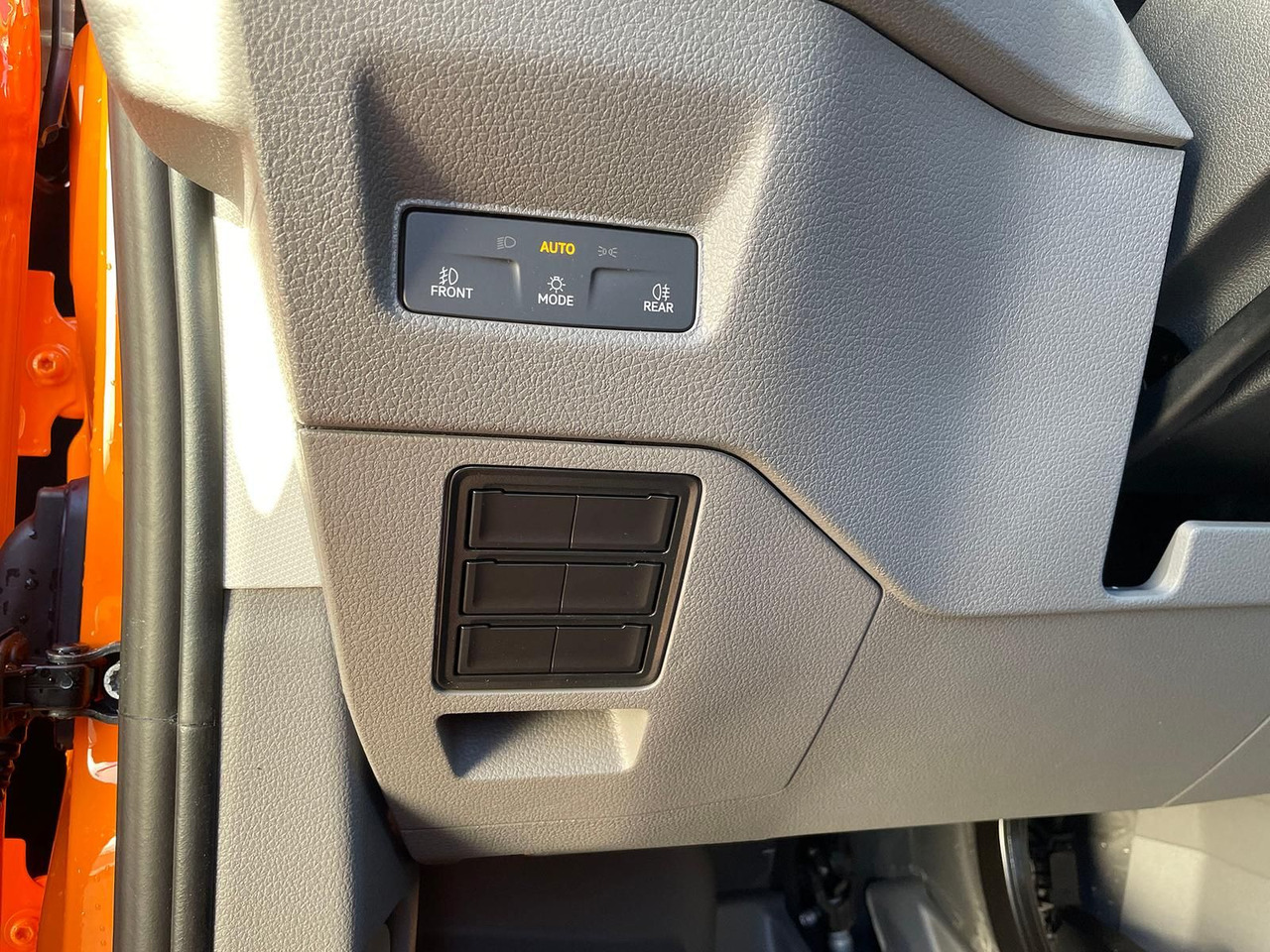 Car MAN TGE 3.180 Pritsche DOKA LR 4x4 ACC LED SHZ Diff.: picture 28