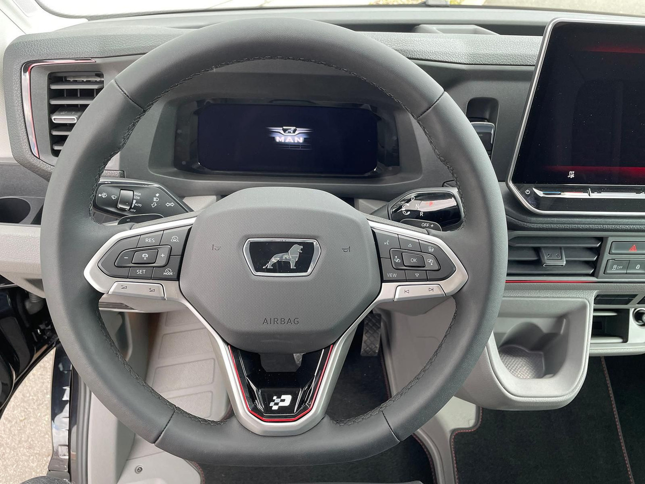 Panel van, Combi van MAN TGE 3.200 L3H2 MIXTO 4x4 Individual S ACC STANDH: picture 13 Panel van, Combi van MAN TGE 3.200 L3H2 MIXTO 4x4 Individual S ACC STANDH: picture 13