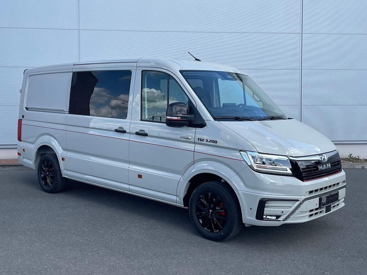 MAN TGE 3.200 L3H2 MIXTO 4x4 Individual S ACC STHZ - Panel van, Combi van: picture 2 MAN TGE 3.200 L3H2 MIXTO 4x4 Individual S ACC STHZ - Panel van, Combi van: picture 2