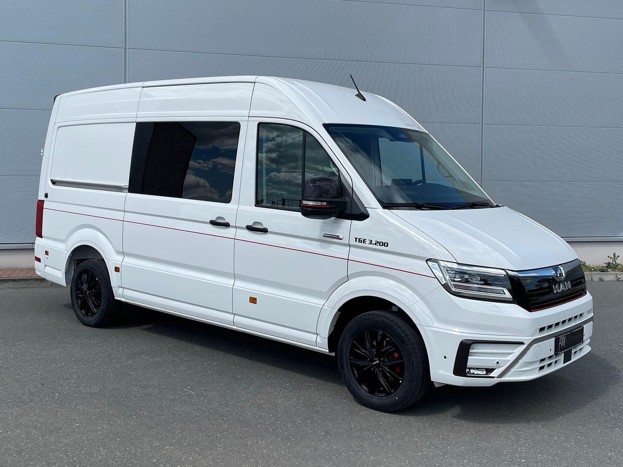 MAN TGE 3.200 L3H3 MIXTO 4x4 Individual S ACC STANDH - Panel van, Combi van: picture 2 MAN TGE 3.200 L3H3 MIXTO 4x4 Individual S ACC STANDH - Panel van, Combi van: picture 2