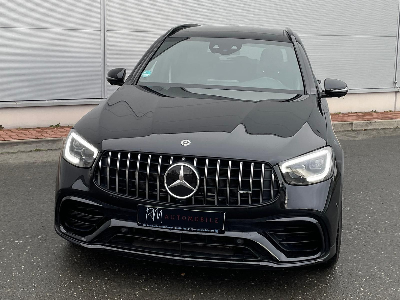 Mercedes-Benz GLC 63 AMG GLC 63 S AMG 4Matic LEDER PANO SITZHZ - SUV: picture 4 Mercedes-Benz GLC 63 AMG GLC 63 S AMG 4Matic LEDER PANO SITZHZ - SUV: picture 4