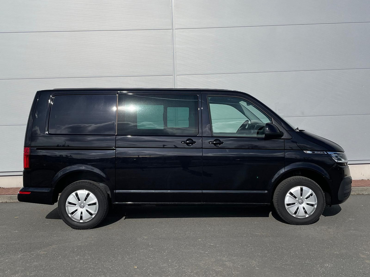 Volkswagen T6.1 Transporter Kasten 4M ACC PDC KAMERA STANDH - Panel van: picture 5 Volkswagen T6.1 Transporter Kasten 4M ACC PDC KAMERA STANDH - Panel van: picture 5