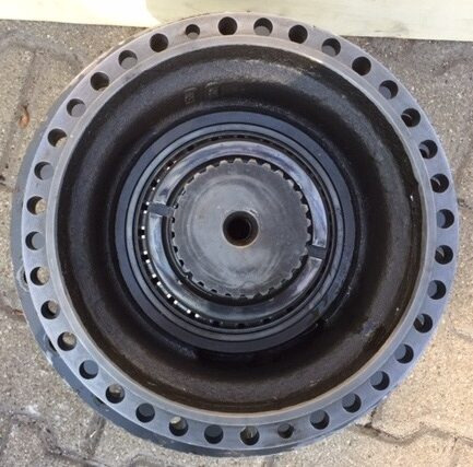 Swing motor for Excavator Liebherr Abtriebswellengehäuse ID-Nr.90013701 mit Abtriebswelle ID-Nr.90204999.  SAT275/260 - SAT275/261 - SAT275/266 - SAT275/289.  #1181#: picture 7