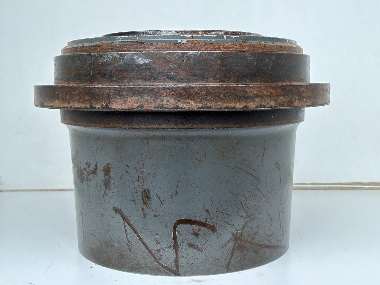 Liebherr Anschlußträger ID-Nr.90207972 mit Innenrad ID-Nr.944315903. FAT400P130-FAT400P139. R926,R928,R930,R934,R936,R938. #0993#0969#2064# - Final drive for Construction machinery: picture 1 Liebherr Anschlußträger ID-Nr.90207972 mit Innenrad ID-Nr.944315903. FAT400P130-FAT400P139. R926,R928,R930,R934,R936,R938. #0993#0969#2064# - Final drive for Construction machinery: picture 1