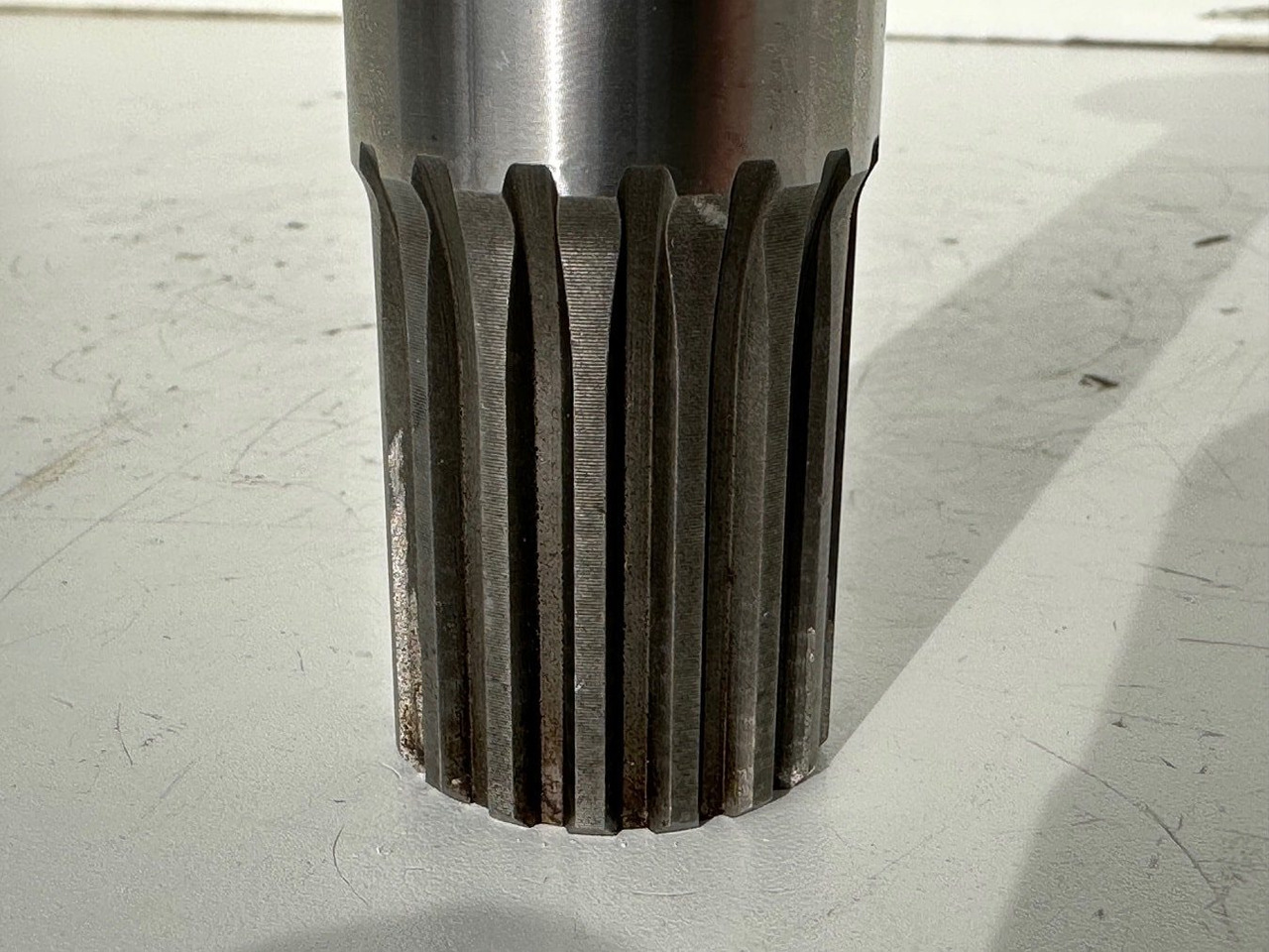 Final drive for Construction machinery Liebherr Antriebswelle ID-Nr.969491901.   FAT355P076.   R906, R916, R922, R924, R926.  #969491901.01#: picture 15