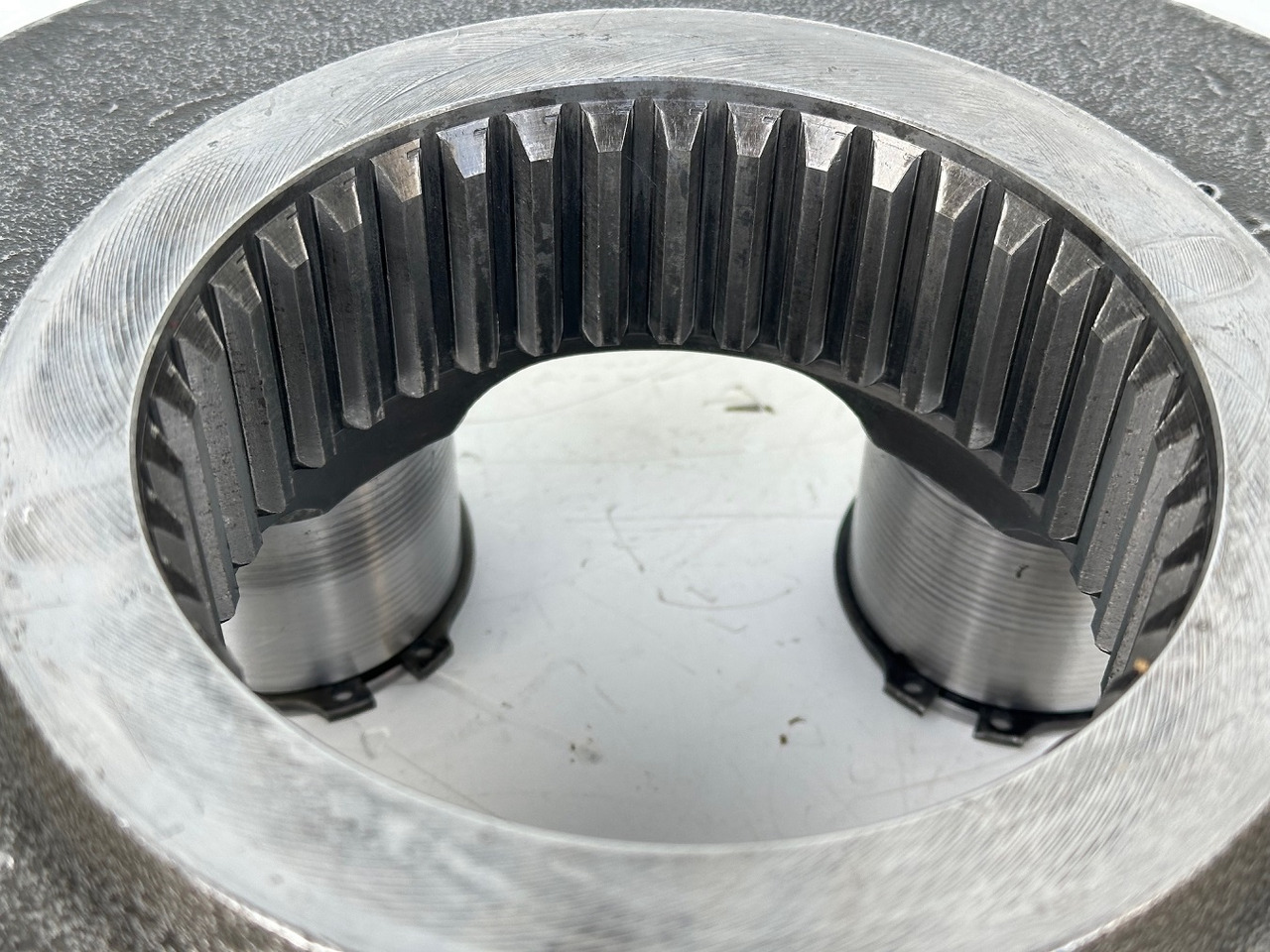 Swing motor for Crawler excavator Liebherr Planetenträger ID-Nr.90006116. SAT325/274 - SAT325/294. R936, R940, R946, R950, RZG390. #90006116.FR.40254#: picture 8
