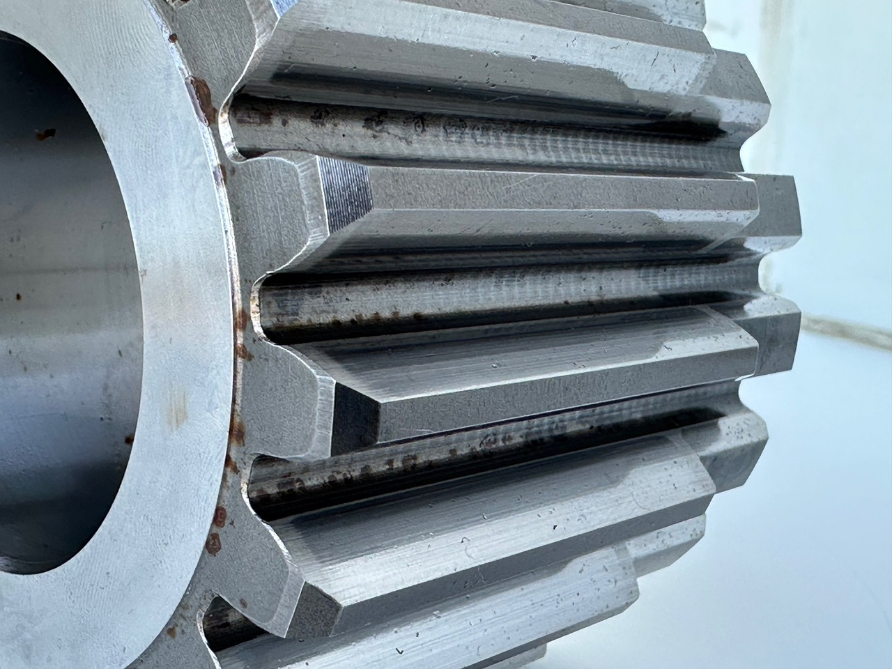 Final drive for Crawler excavator Liebherr Sonnenrad ID-Nr.969490701. FAT355P076-FAT355P077-FAT355P120. LH26,LH30C,LH40C,LO1916,LO1926,LOS916,LOS926,R906,R916,R920,R922,R924,R926. #969490701.06.08#: picture 8