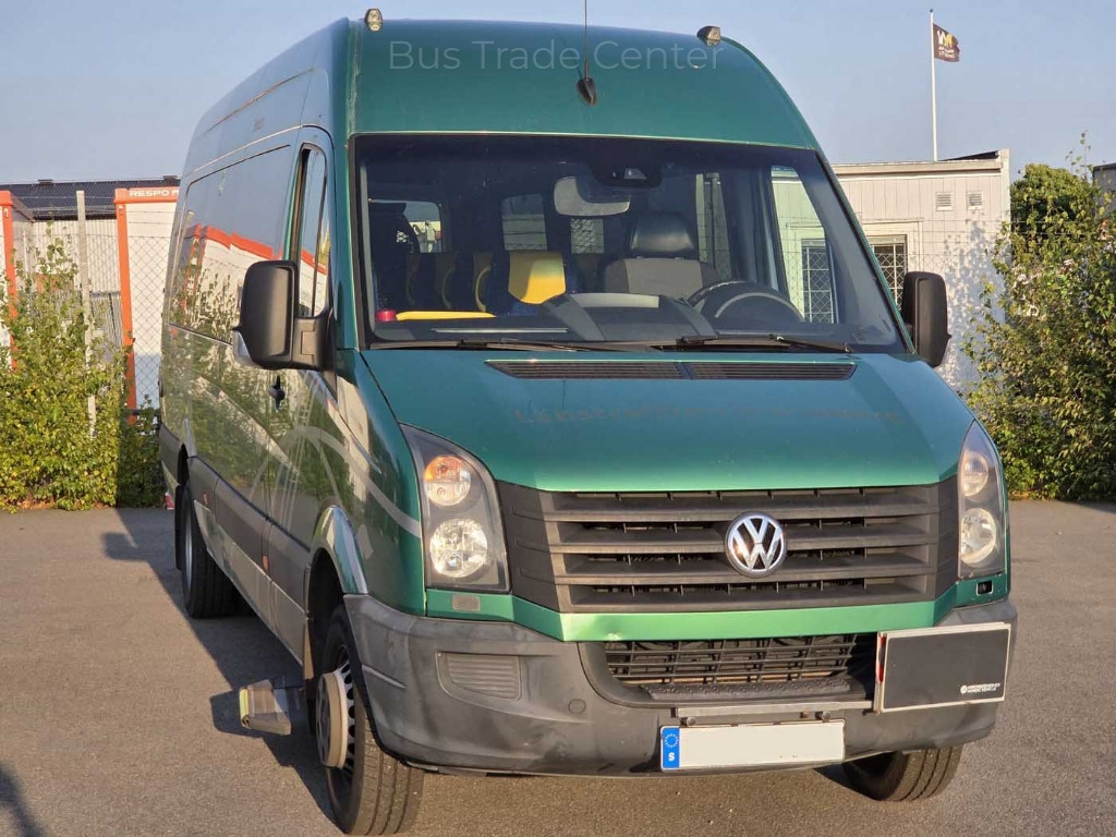 VOLKSWAGEN Crafter 50 LR // 3 units with lift - Minibus, Passenger van: picture 1 VOLKSWAGEN Crafter 50 LR // 3 units with lift - Minibus, Passenger van: picture 1