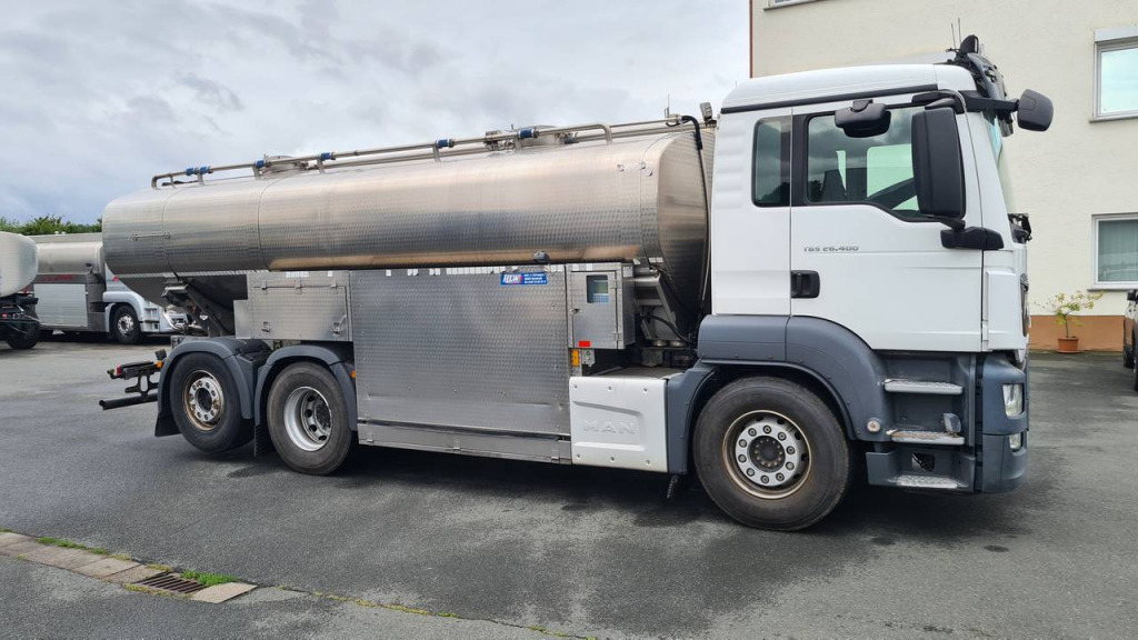 MAN TGS 26.400 (6x2) (Nr. 4957) - Tank truck: picture 1 MAN TGS 26.400 (6x2) (Nr. 4957) - Tank truck: picture 1
