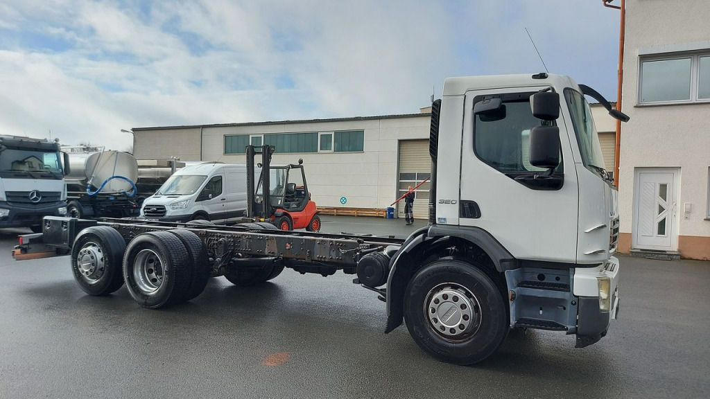 Volvo FE 320 (Nr. 4979) - Cab chassis truck: picture 3 Volvo FE 320 (Nr. 4979) - Cab chassis truck: picture 3