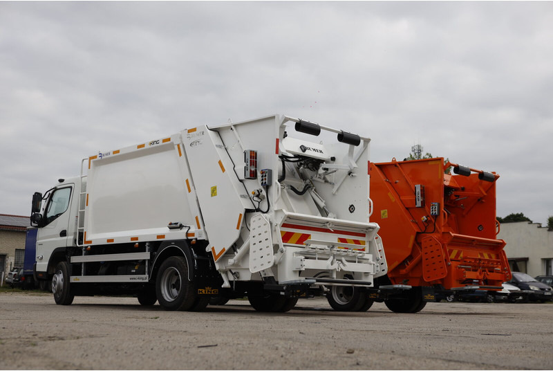 Mitsubishi Fuso 9C18 - Garbage truck: picture 1 Mitsubishi Fuso 9C18 - Garbage truck: picture 1