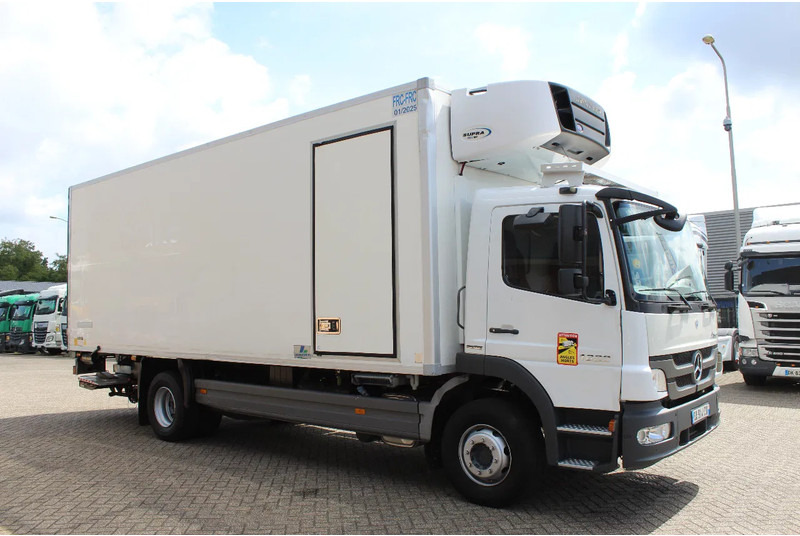 Mercedes-Benz 1622 * MANUAL * EURO5 EEV * 4X2 * CARRIER SUPRA 950 MT * - Refrigerator truck: picture 4 Mercedes-Benz 1622 * MANUAL * EURO5 EEV * 4X2 * CARRIER SUPRA 950 MT * - Refrigerator truck: picture 4
