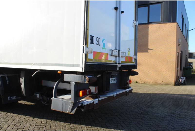 Refrigerator truck Renault Midlum 270 * EURO5 * 4X2 * CARRIER SUPRA 950 MT *: picture 17 Refrigerator truck Renault Midlum 270 * EURO5 * 4X2 * CARRIER SUPRA 950 MT *: picture 17