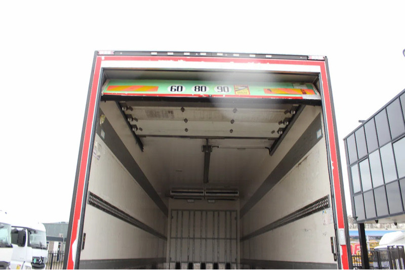 Renault T430 * RETARDER * 4X2 * THERMO KING T-1200R * - Refrigerator truck: picture 4 Renault T430 * RETARDER * 4X2 * THERMO KING T-1200R * - Refrigerator truck: picture 4