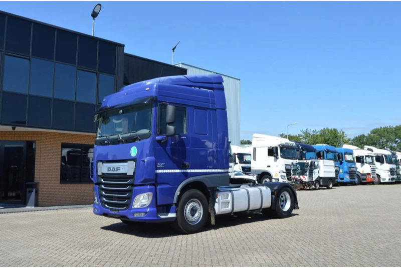 DAF XF 106.440 * EURO6 * 2 TANK * 1200L * 2 BED * - Tractor unit: picture 1 DAF XF 106.440 * EURO6 * 2 TANK * 1200L * 2 BED * - Tractor unit: picture 1