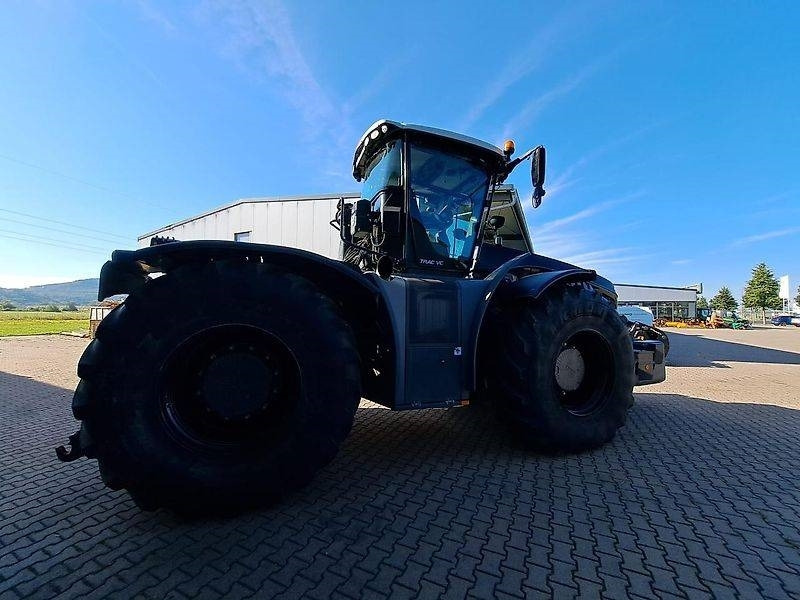 Farm tractor Claas Xerion 4000 Trac VC: picture 8