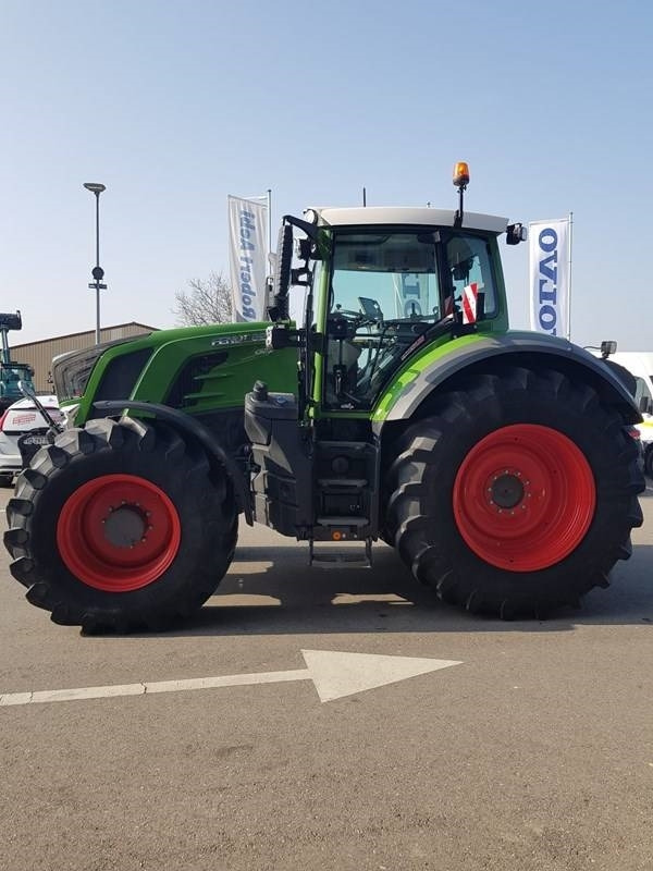 Fendt 828 Vario Profi Plus - Farm tractor: picture 3 Fendt 828 Vario Profi Plus - Farm tractor: picture 3