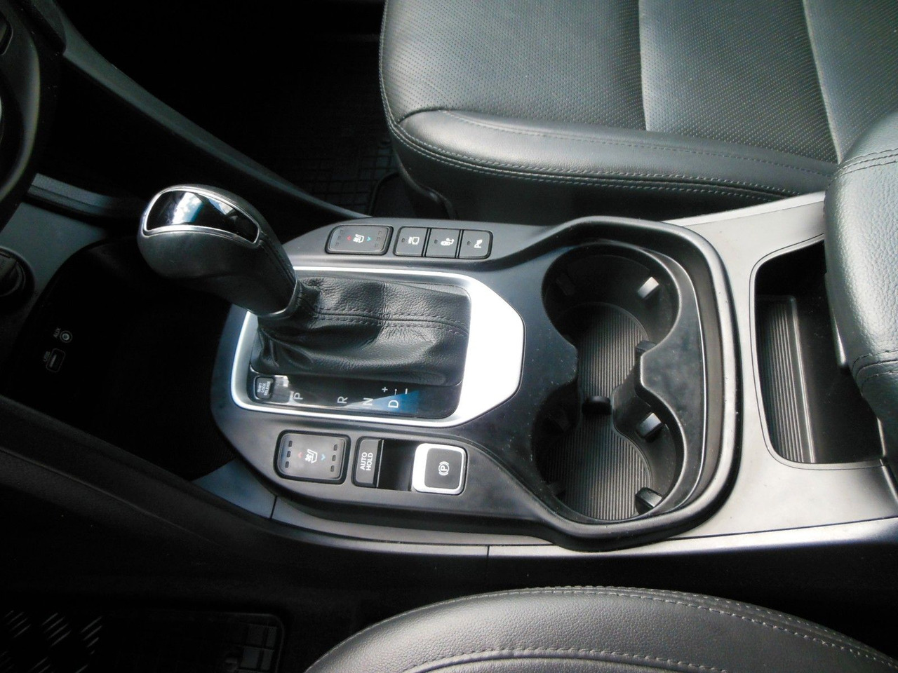 SUV Hyundai Santa Fe 2,2 CRDi, 4WD, Automatic, Leder, Panora: picture 14