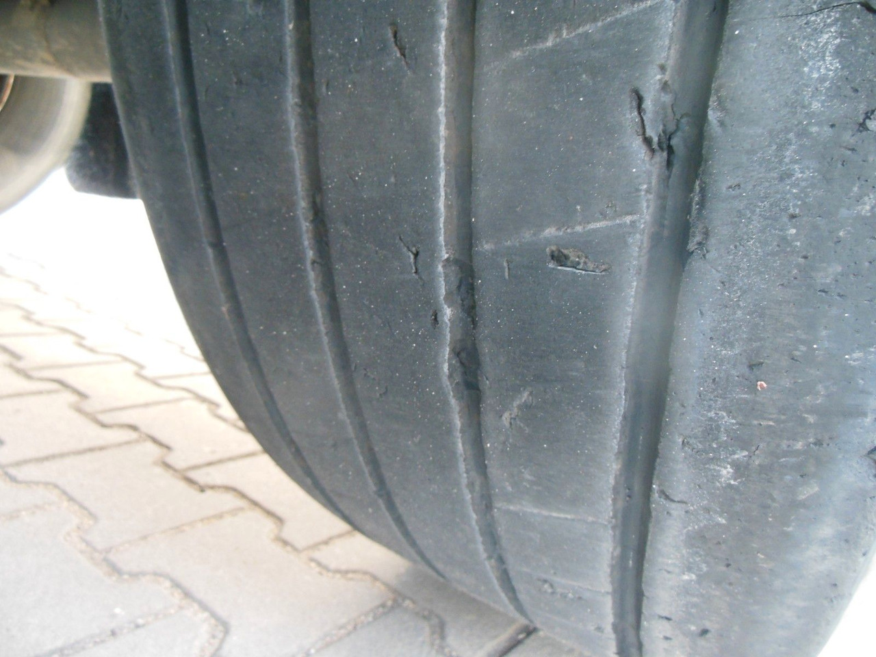 Tipper semi-trailer Schmitz Cargobull SKI 24, 51M3, ACHSEN 9 TONE, LIFT ACHSE: picture 9 Tipper semi-trailer Schmitz Cargobull SKI 24, 51M3, ACHSEN 9 TONE, LIFT ACHSE: picture 9