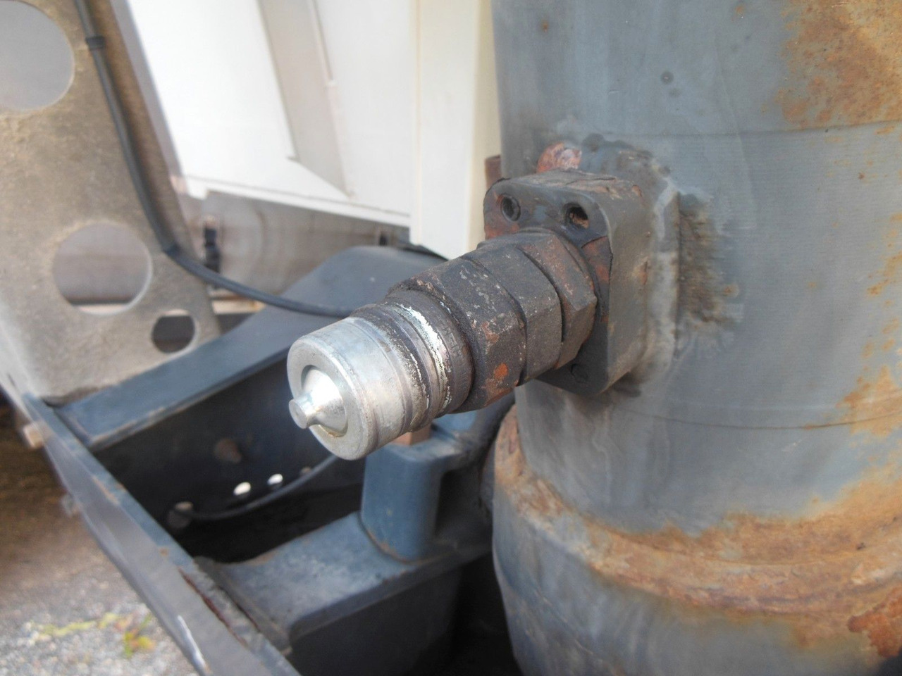 Tipper semi-trailer Schmitz Cargobull SKI 24, 51M3, ACHSEN 9 TONE, LIFT ACHSE: picture 22 Tipper semi-trailer Schmitz Cargobull SKI 24, 51M3, ACHSEN 9 TONE, LIFT ACHSE: picture 22