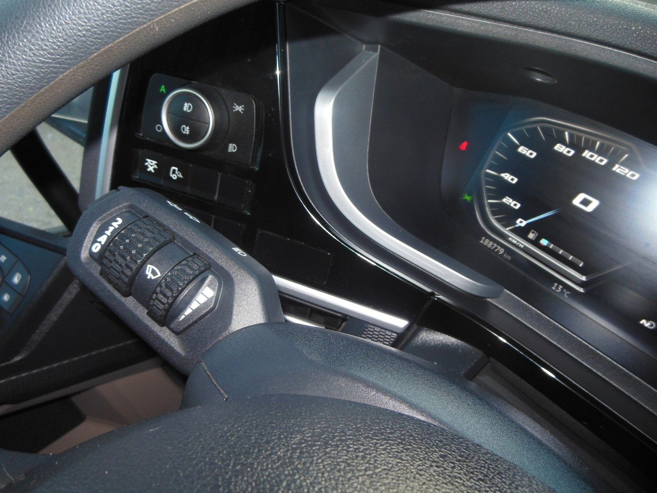 Tractor unit DAF XG 480, KIPPHYDRAULIK, STANDKLIMA, WIE NEUE!!!: picture 15