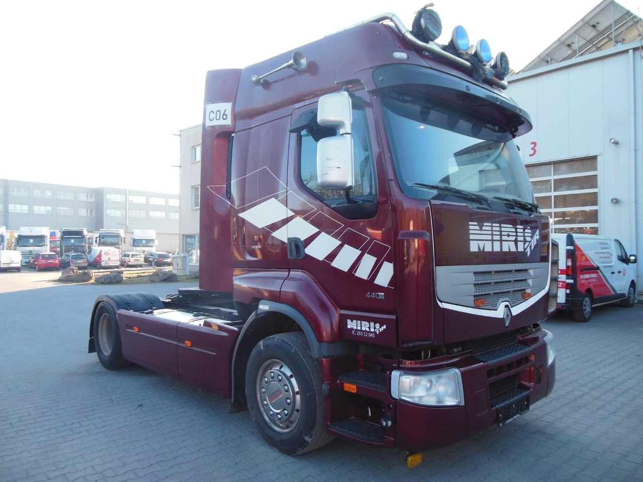 Renault PREMIUM 440.19 DXi - Tractor unit: picture 2 Renault PREMIUM 440.19 DXi - Tractor unit: picture 2