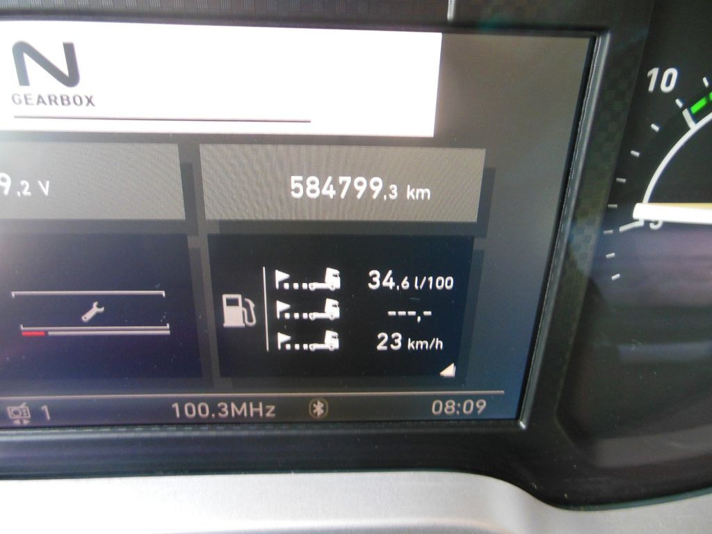 Tractor unit Renault T520 HIGH, COMFORT, LOWDECK, TOP STAND!!: picture 13