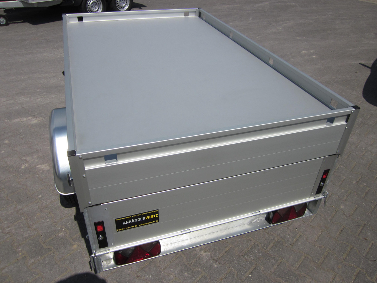 ALUBOXX Deckelanhänger GTB 1200 HT 251x126x48cm (S) 1160kg - Car trailer: picture 4 ALUBOXX Deckelanhänger GTB 1200 HT 251x126x48cm (S) 1160kg - Car trailer: picture 4