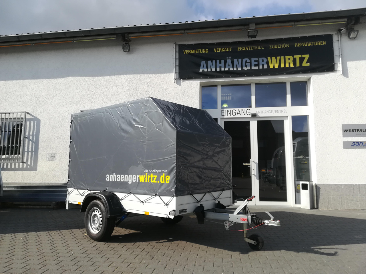 Aluliner Planen Anhänger GTB 1200 251x126x150cm +Hochplane grau schräg (S) 1200kg - Car trailer: picture 2 Aluliner Planen Anhänger GTB 1200 251x126x150cm +Hochplane grau schräg (S) 1200kg - Car trailer: picture 2