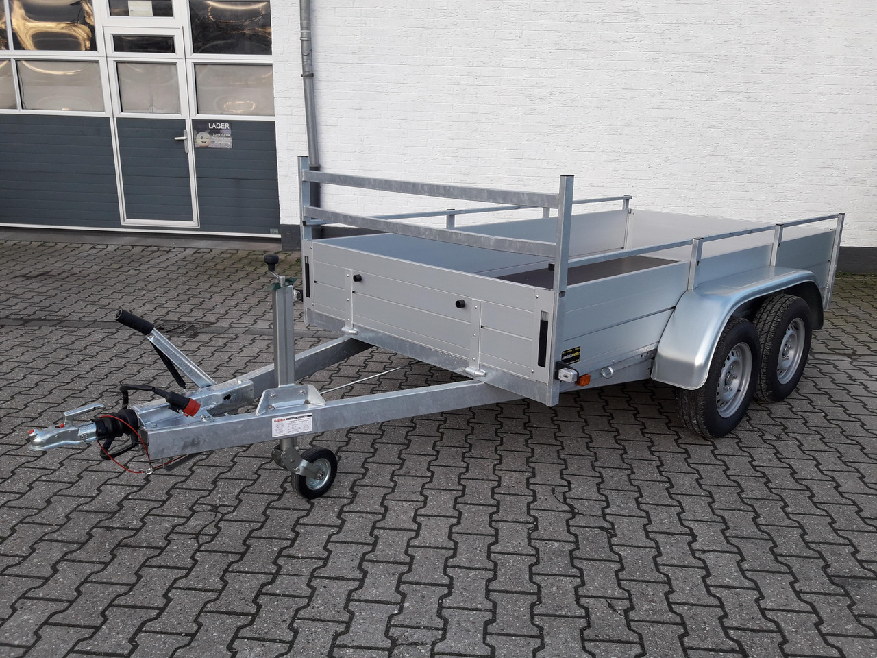Anssems Kastenanhänger BSX 2500 301x150x45cm (M) 2500kg Winter Aktion 2024 - Dropside/ Flatbed trailer: picture 1 Anssems Kastenanhänger BSX 2500 301x150x45cm (M) 2500kg Winter Aktion 2024 - Dropside/ Flatbed trailer: picture 1