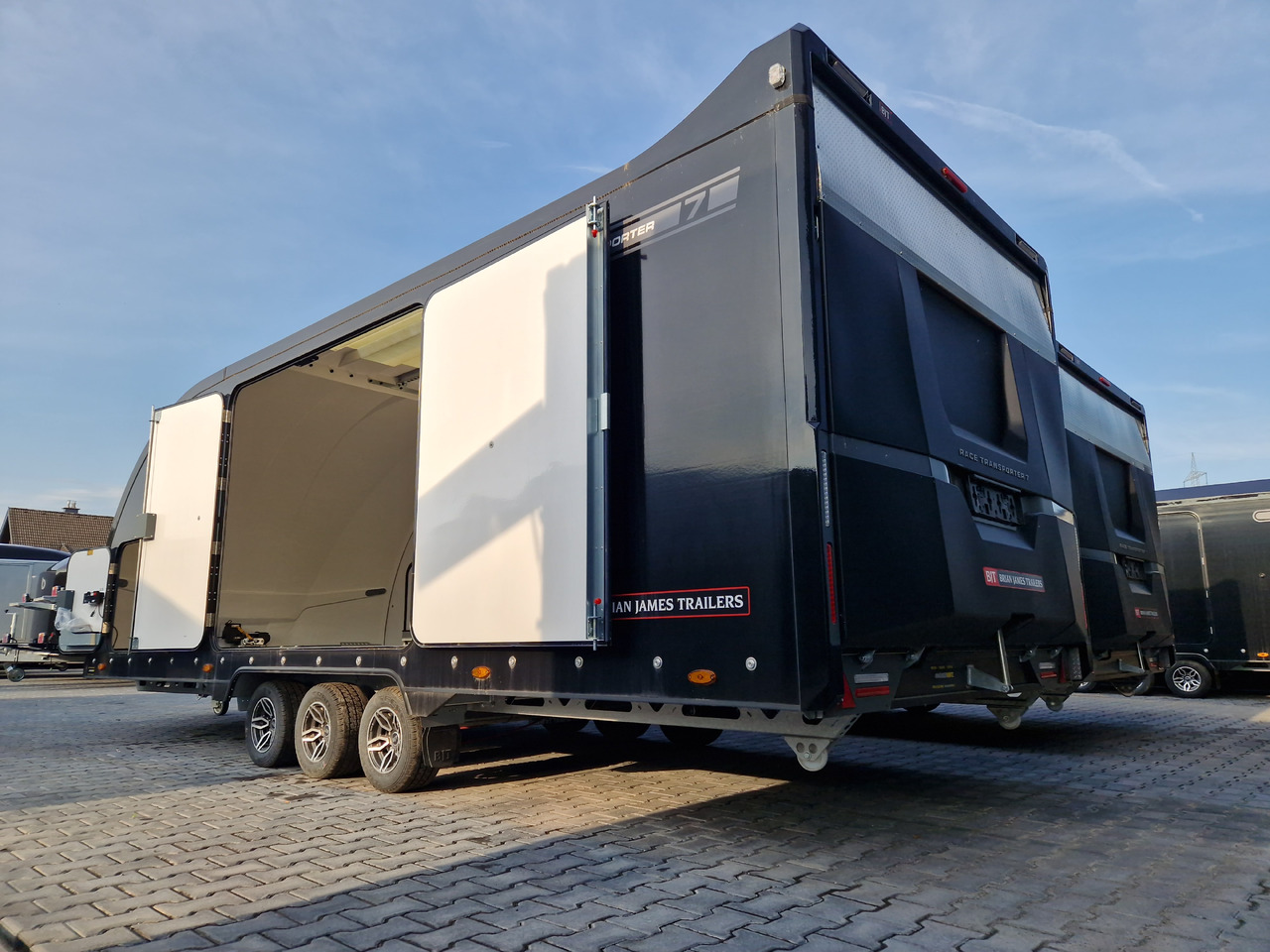 Autotransporter trailer BJT Race Transporter 7 397-5523-35-3-10-B 550x230 cm black RR Tridem Alufelgen 3500: picture 11