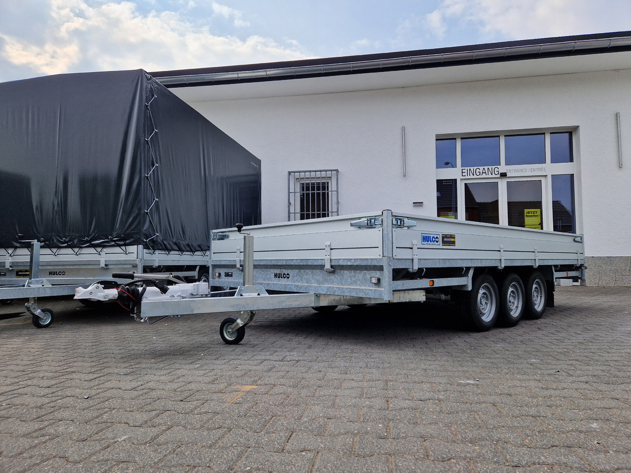 MEDAX - 3 3500 405x223x30cm Tridem 12" niedrig Fahrwerk (XL) 3500kg - Dropside/ Flatbed trailer: picture 3 MEDAX - 3 3500 405x223x30cm Tridem 12" niedrig Fahrwerk (XL) 3500kg - Dropside/ Flatbed trailer: picture 3