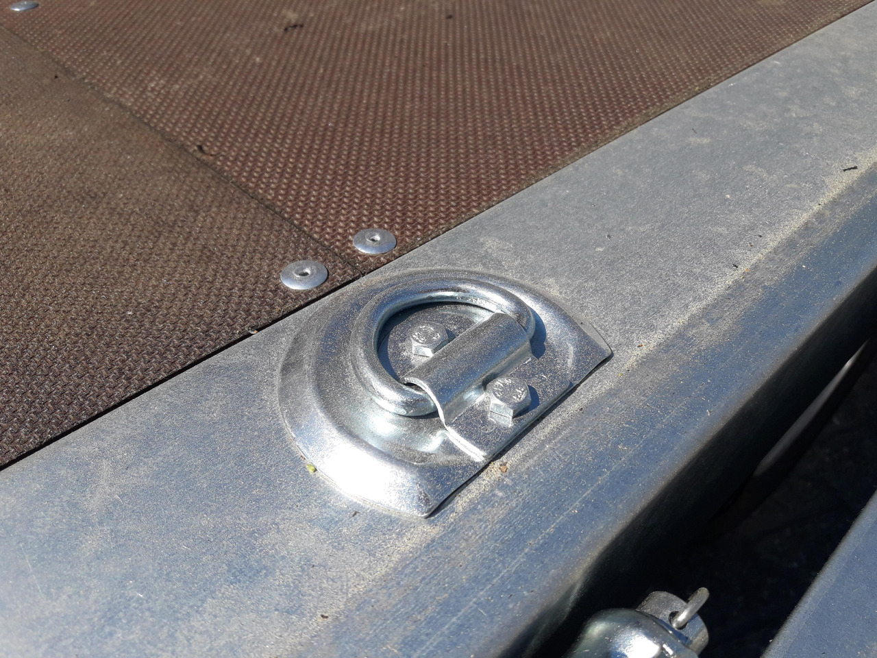 Dropside/ Flatbed trailer Pritschenanhänger Trailstar Nordica 420x215x40cm (XL) 2000kg Januar Online Aktion: picture 10 Dropside/ Flatbed trailer Pritschenanhänger Trailstar Nordica 420x215x40cm (XL) 2000kg Januar Online Aktion: picture 10