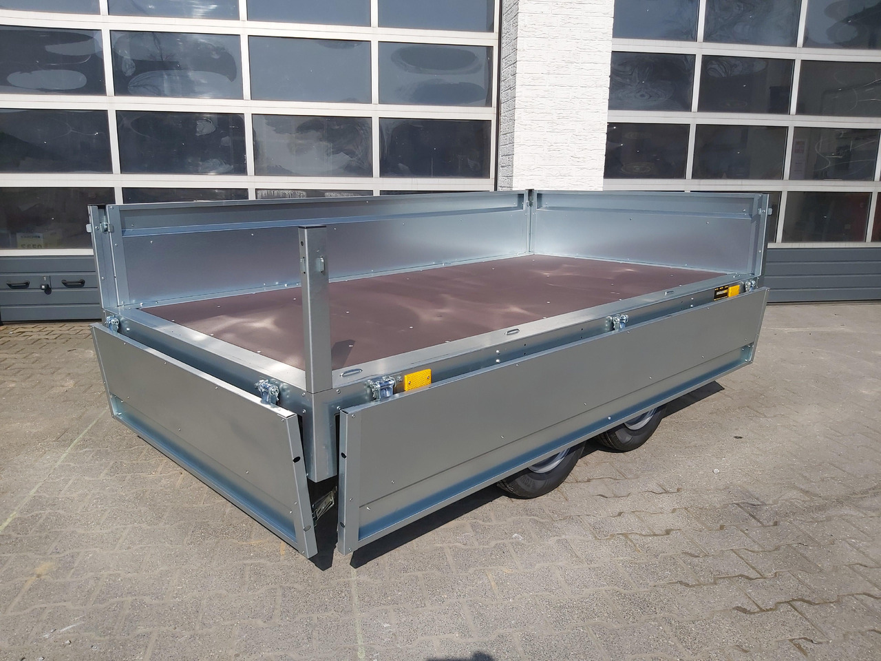 Pritschenanhänger Trailstar Nordica N13 - 263 2 kps 263x144x40cm Tandem (S) 1300kg - Dropside/ Flatbed trailer: picture 2 Pritschenanhänger Trailstar Nordica N13 - 263 2 kps 263x144x40cm Tandem (S) 1300kg - Dropside/ Flatbed trailer: picture 2