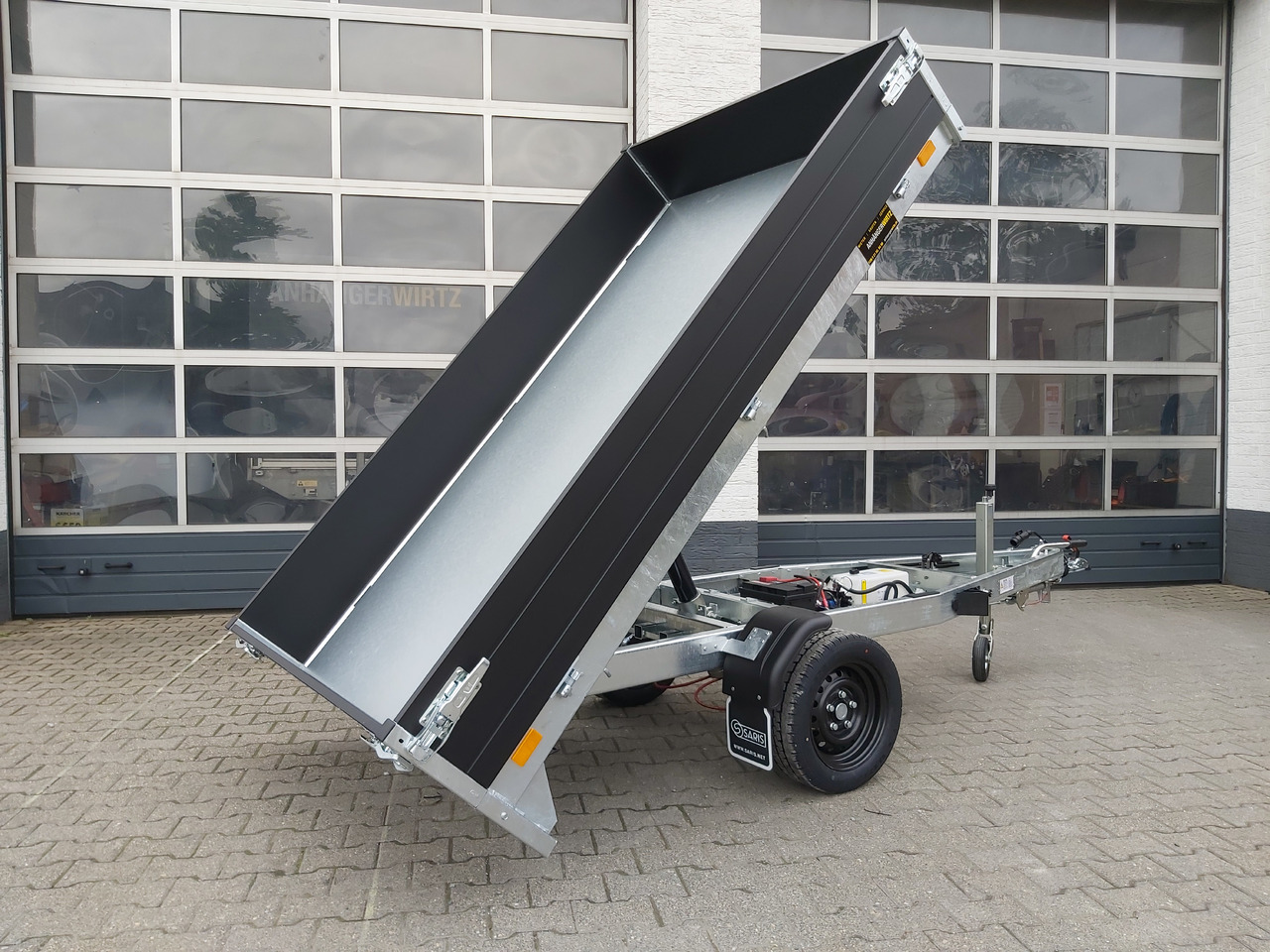 Saris Kipper K1 256 150 1500 1 256x150x30cm black Elektro 13" (S) 1500kg - Tipper trailer: picture 5 Saris Kipper K1 256 150 1500 1 256x150x30cm black Elektro 13" (S) 1500kg - Tipper trailer: picture 5