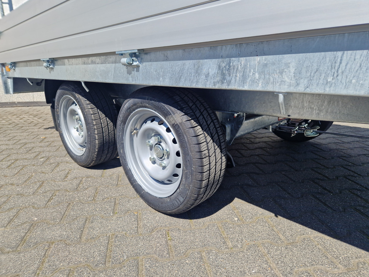 Dropside/ Flatbed trailer Saris PL 306 170 2000 2 306x170x30cm 13" (M) 2000kg Top Seller Aktion: picture 11
