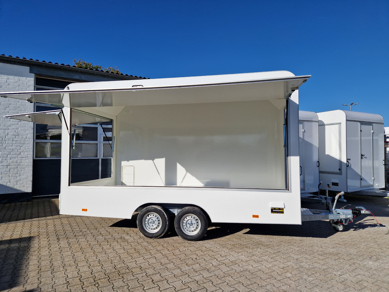 Verkaufsanhänger VK 422 200 aero retro 420x200x230cm 2 Verkaufsklappen Tür vorn (XL) 2000kg - Vending trailer: picture 5 Verkaufsanhänger VK 422 200 aero retro 420x200x230cm 2 Verkaufsklappen Tür vorn (XL) 2000kg - Vending trailer: picture 5