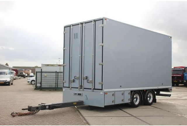 DRACO Middenas aanhangwagen bloemen / planten verkoopwagen - Closed box trailer: picture 3 DRACO Middenas aanhangwagen bloemen / planten verkoopwagen - Closed box trailer: picture 3