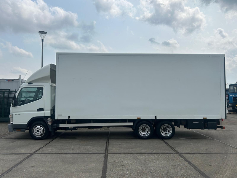 Mitsubishi Fuso CANTER 3C15 - Box truck: picture 2 Mitsubishi Fuso CANTER 3C15 - Box truck: picture 2
