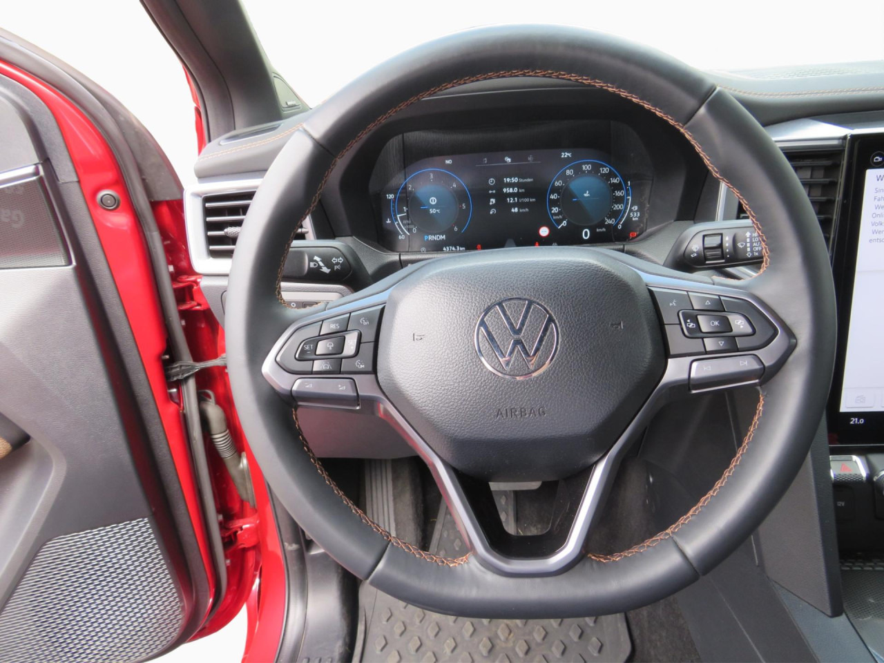 VOLKSWAGEN Amarok PanAmericana 3.0 TDI Doka 177 kW 4MOTION ZV - Pickup truck, Combi van: picture 2 VOLKSWAGEN Amarok PanAmericana 3.0 TDI Doka 177 kW 4MOTION ZV - Pickup truck, Combi van: picture 2