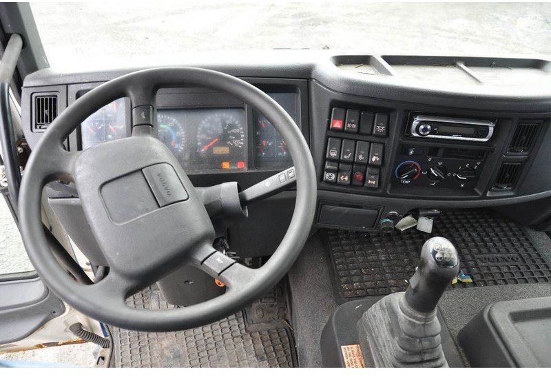 Volvo FL618 4X2 Kran/kapell - Crane truck: picture 5 Volvo FL618 4X2 Kran/kapell - Crane truck: picture 5