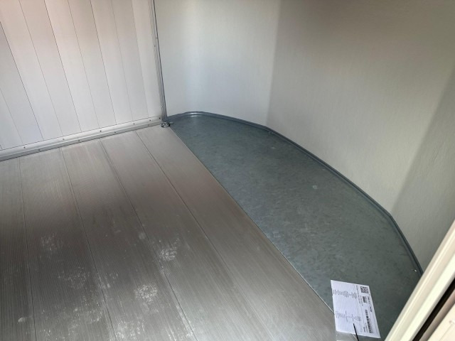 Cheval Liberte Debon Roadster 900 Alu + Türe 3500 kg, 100 km/h, 495x202x202cm - Closed box trailer: picture 5 Cheval Liberte Debon Roadster 900 Alu + Türe 3500 kg, 100 km/h, 495x202x202cm - Closed box trailer: picture 5