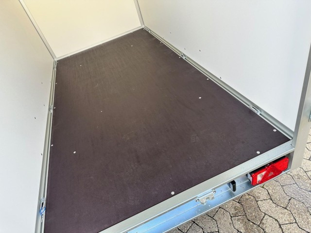New Closed box trailer Humbaur Koffer HK 203015-18P FlexZurr, 2,0 to. 3040x1510x1800mm: picture 6