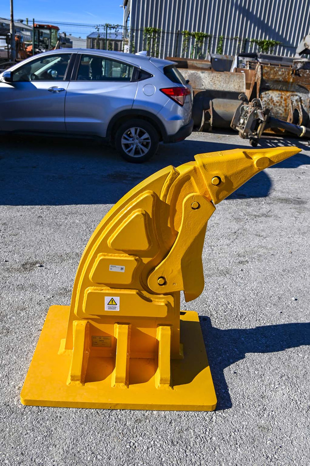 BAT BR17 - Ripper for Excavator: picture 2 BAT BR17 - Ripper for Excavator: picture 2