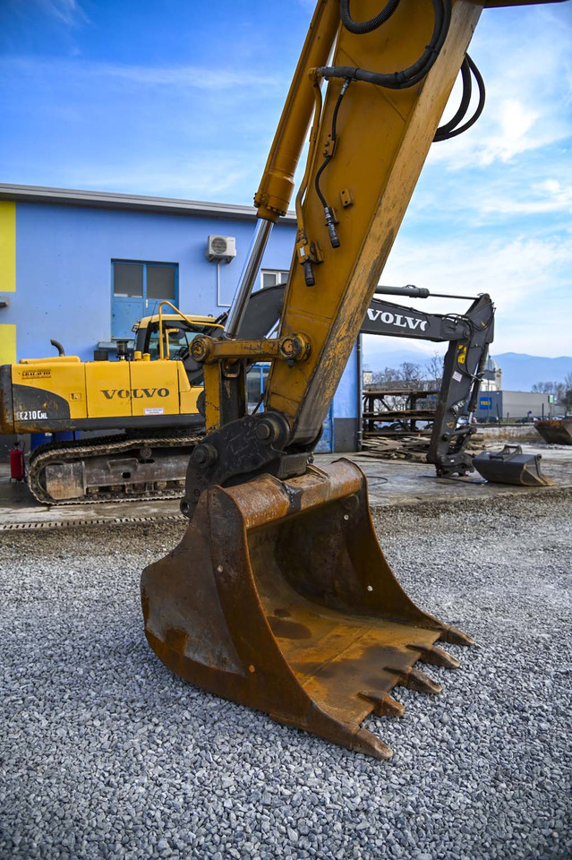 Crawler excavator Case CX240B: picture 17
