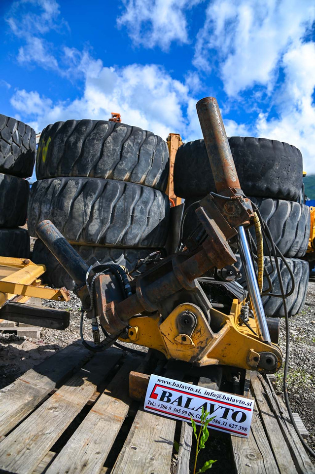 Engcon EC30 - Tiltrotator for Construction machinery: picture 1 Engcon EC30 - Tiltrotator for Construction machinery: picture 1