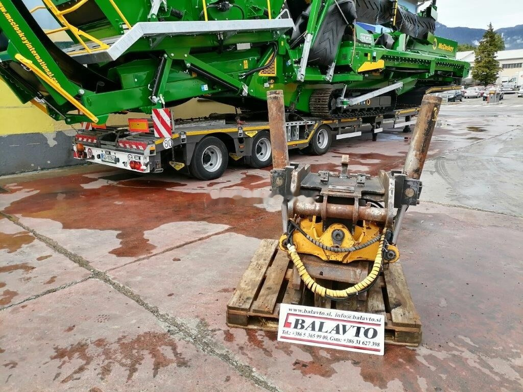 Engcon EC30 Volvo S2 - Tiltrotator: picture 1 Engcon EC30 Volvo S2 - Tiltrotator: picture 1