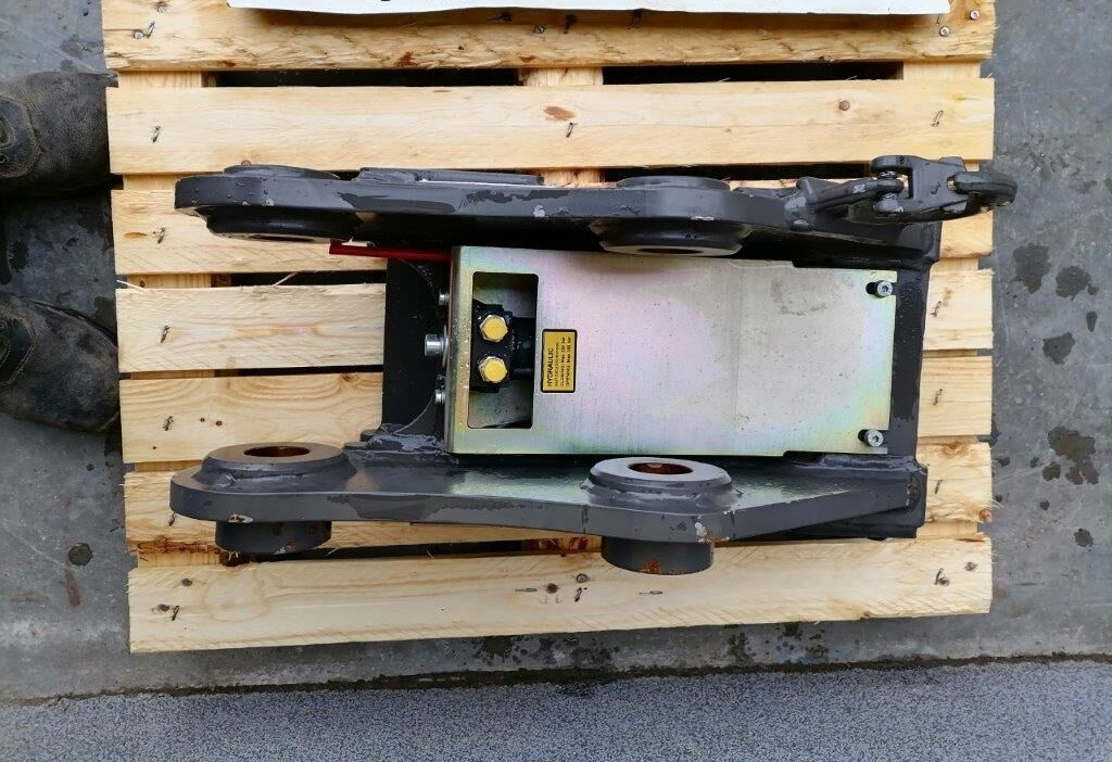 SMP S45 120379-1 - Quick coupler for Excavator: picture 3 SMP S45 120379-1 - Quick coupler for Excavator: picture 3