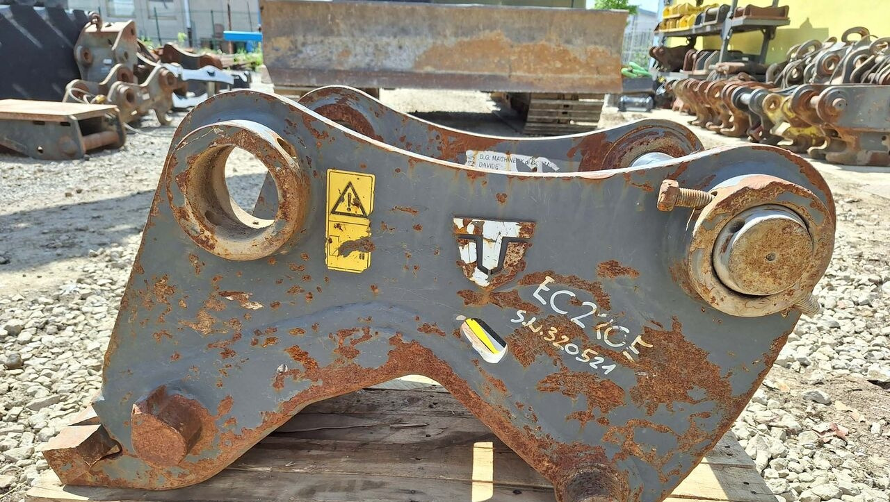 Trevi Benne hydraulic ARI Verachtert Volvo EC220E - Quick coupler for Excavator: picture 5 Trevi Benne hydraulic ARI Verachtert Volvo EC220E - Quick coupler for Excavator: picture 5