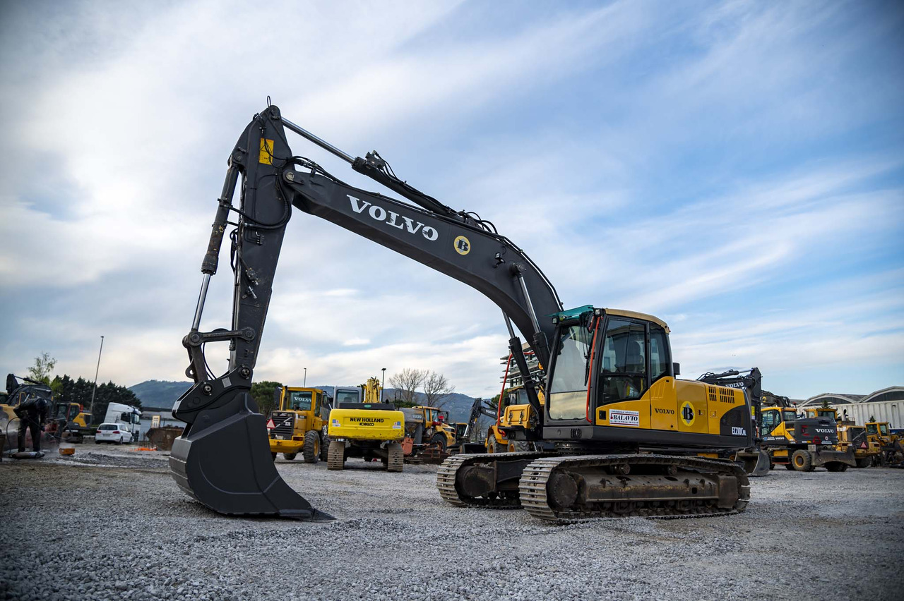 VOLVO EC210CNL - Crawler excavator: picture 1 VOLVO EC210CNL - Crawler excavator: picture 1